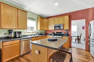 511 Acacia Dr, Saukville, WI 53024 - Photo 18