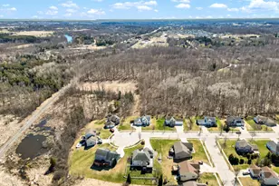 511 Acacia Dr, Saukville, WI 53024 - Photo 46