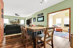 511 Acacia Dr, Saukville, WI 53024 - Photo 12