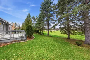 W178N9743 Riversbend Circle, Germantown, WI 53022 - Photo 32