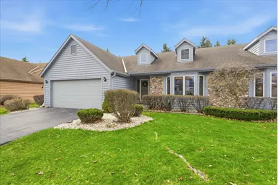 W178N9743  Riversbend Cir, Germantown, WI 53022 - Photo 1