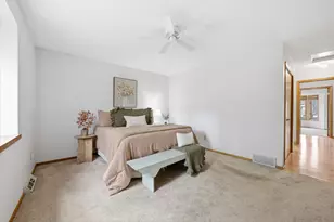 W178N9743 Riversbend Circle, Germantown, WI 53022 - Photo 12