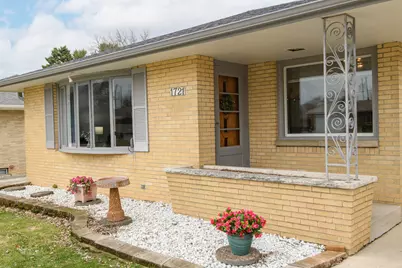 1721  Walnut St, South Milwaukee, WI 53172 - Photo 2