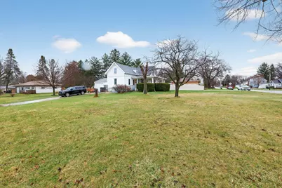 330 W Jefferson St, Elkhorn, WI 53121 - Photo 24
