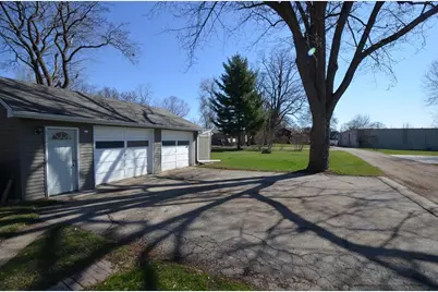 429 S Whiton St, Whitewater, WI 53190 - Photo 34