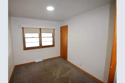 429 S Whiton St, Whitewater, WI 53190 - Photo 16