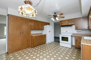 W183N9013 Princeway, Menomonee Falls, WI 53051 - Photo 4