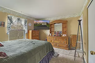 6366 Ambassador Ln, Racine, WI 53402 - Photo 12