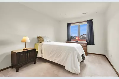 668  Westfield Way - #B, Pewaukee, WI 53072 - Photo 12