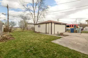 4842 N 104th St, Milwaukee, WI 53225 - Photo 34