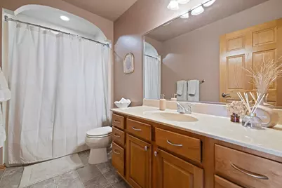 9333  Conifer Ct, Racine, WI 53406 - Photo 20