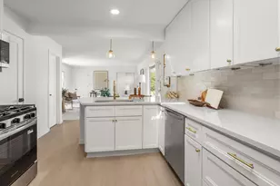 2285 N 166th St, Brookfield, WI 53005 - Photo 4