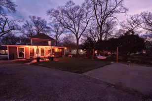 323 W Geneva St, Williams Bay, WI 53191 - Photo 8