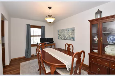 W197N16455  Hawthorne Cir, Jackson, WI 53037 - Photo 20