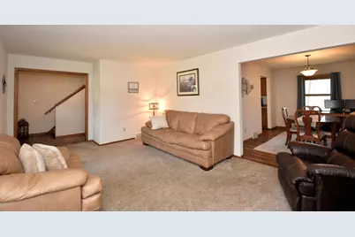 W197N16455  Hawthorn Cir, Jackson, WI 53037 - Photo 18