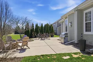 W348N5818 Snapdragon Ct, Oconomowoc, WI 53066 - Photo 36