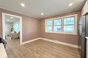 1028 Oakland Ave, Waukesha, WI 53186 - Photo 6