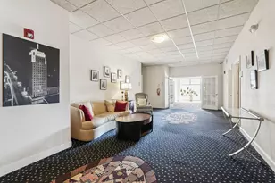 606 W Wisconsin Ave, Milwaukee, WI 53203 - Photo 24