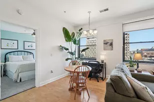 606 W Wisconsin Ave, Milwaukee, WI 53203 - Photo 12