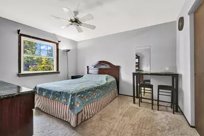 1906 W Salem St, Milwaukee, WI 53221 - Photo 10