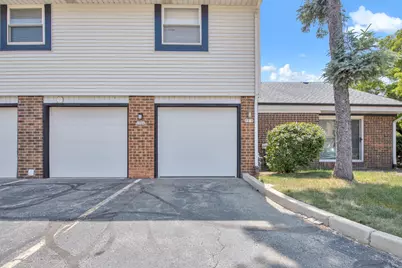 1906 W Salem St, Milwaukee, WI 53221 - Photo 18