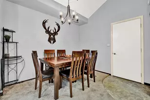 1906 W Salem St, Milwaukee, WI 53221 - Photo 6