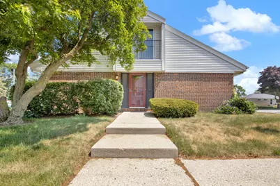 1906 W Salem St, Milwaukee, WI 53221 - Photo 16