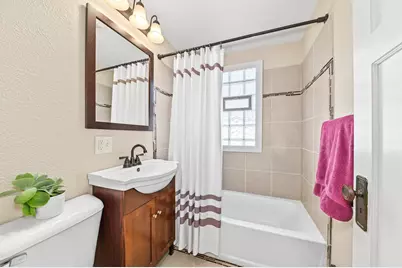2372 S 66th St, West Allis, WI 53219 - Photo 12
