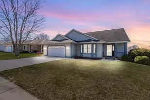 1245 Garfield Ln, Hartford, WI 53027 - Photo 1