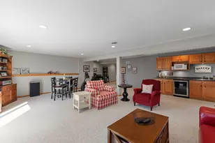 1245 Garfield Ln, Hartford, WI 53027 - Photo 28