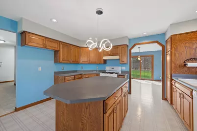 1511  Prairie Ln, Richfield, WI 53033 - Photo 6