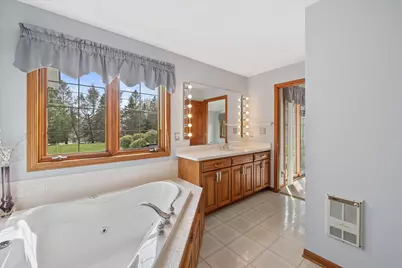 1511  Prairie Ln, Richfield, WI 53033 - Photo 12