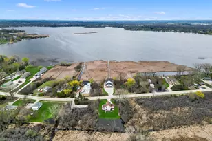 7809 E Wind Lake Rd, Racine, WI 53185 - Photo 28