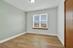 7809 E Wind Lake Rd, Racine, WI 53185 - Photo 22