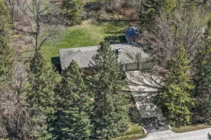 W151N7824 Hilltop Dr, Menomonee Falls, WI 53051 - Photo 38