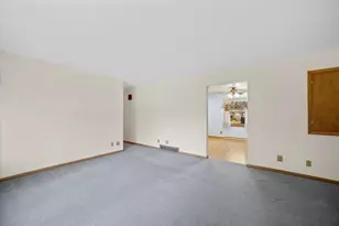 W151N7824 Hilltop Dr, Menomonee Falls, WI 53051 - Photo 16