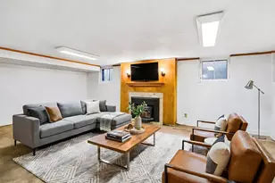 228 N Pinecrest St, Milwaukee, WI 53208 - Photo 30