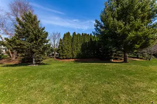 1189 Mockingbird Dr, Oconomowoc, WI 53066 - Photo 6