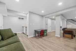10223 N Range Line Ct, Mequon, WI 53092 - Photo 56
