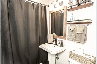 1920  Woodlawn Ave #1922, West Bend, WI 53090 - Photo 26