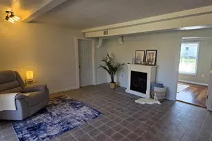 1715 Rawson Ave, South Milwaukee, WI 53172 - Photo 2