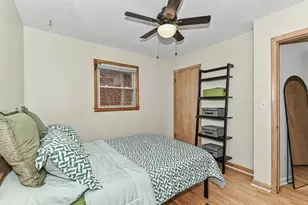 3923 E Iona Terrace, Cudahy, WI 53110 - Photo 16