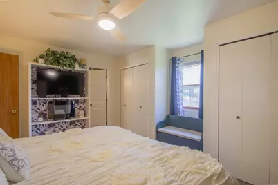 1063  Kiewert St, Watertown, WI 53098 - Photo 16