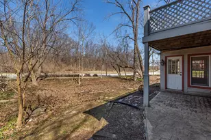 2908 Devonshire Ct, Waukesha, WI 53188 - Photo 28