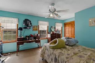 2908 Devonshire Ct, Waukesha, WI 53188 - Photo 20