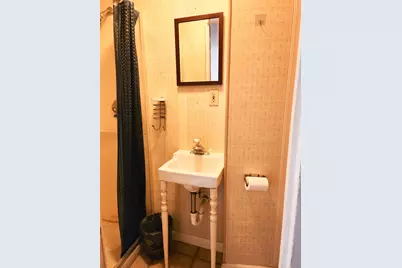 403  6th St, Racine, WI 53403 - Photo 20