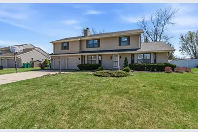 N108W17031  Hawthorne Dr, Germantown, WI 53022 - Photo 1