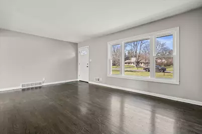 10303 W Leon Ter, Milwaukee, WI 53224 - Photo 6