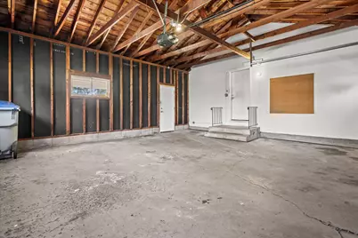 10303 W Leon Ter, Milwaukee, WI 53224 - Photo 32