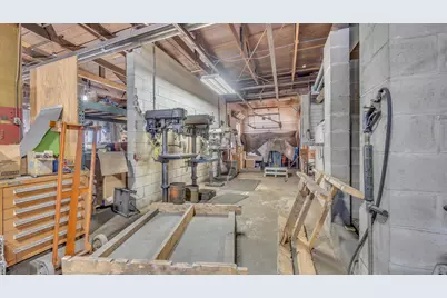 310 S 10th St, Oostburg, WI 53070 - Photo 24